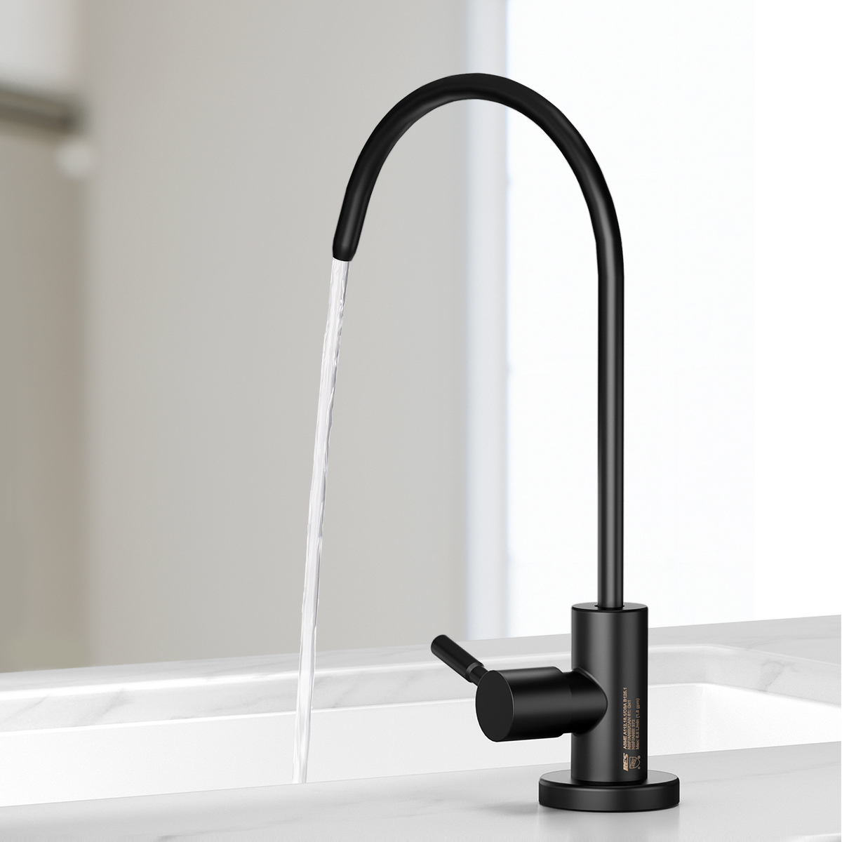 product recommendation， KES matte black kitchen faucet with high-arc spout for easy pot filling and sleek modern design for enhanced kitchen style.